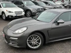 Porsche Panamera 2013