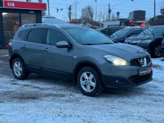 Nissan Qashqai+2 2011