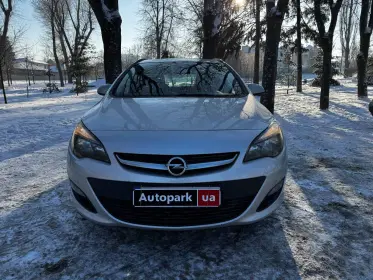 Opel Astra 2013