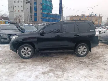 Toyota Land Cruiser Prado 2011