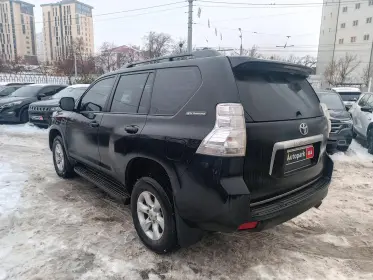 Toyota Land Cruiser Prado 2011