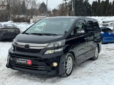 Toyota Vellfire 2013