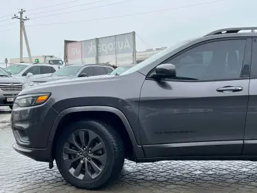 Jeep Cherokee 2019