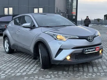 Toyota C-HR 2016