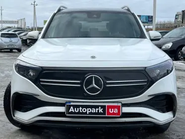 Mercedes-Benz EQB 300 2023
