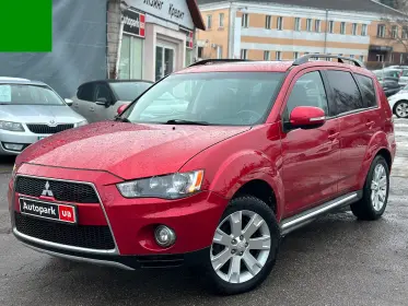 Mitsubishi Outlander 2012