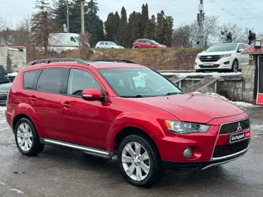 Mitsubishi Outlander 2012