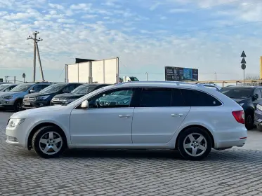 Skoda Superb 2012