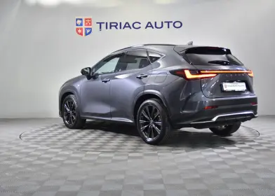 LEXUS NX 450H + 2.5L