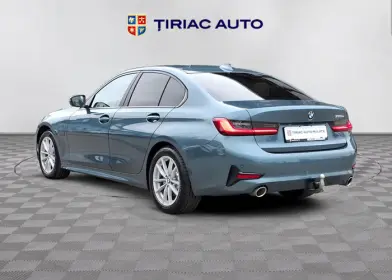 BMW SERIA 3 330E