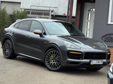 Porsche Cayenne Hybrid Benzina 3.0 2022 Automata