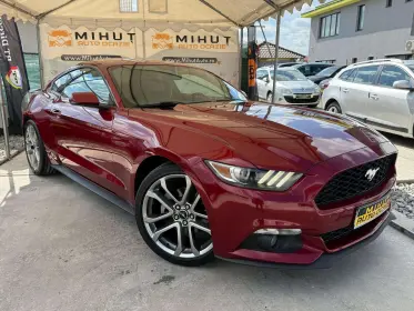 Ford Mustang Coupe