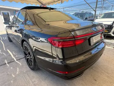 Audi A8 3.0 Benzina