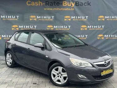Opel Astra J