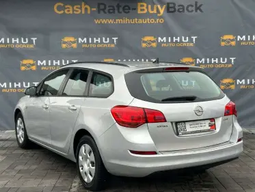 Opel Astra J Sport