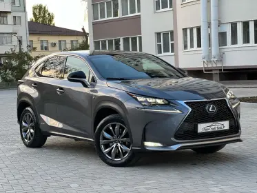Лексус UX