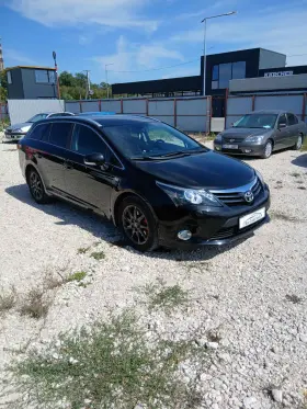 Тойота Авенсис