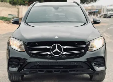 MERCEDES GLC300 2017