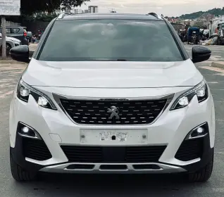 PEUGEOT 3008 GT LINE 2018