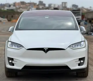 TESLA MODEL