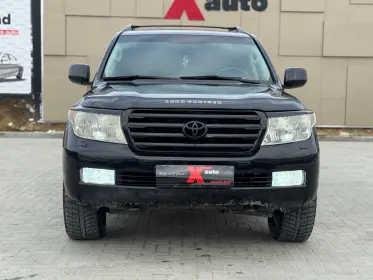 Toyota Land Crusier