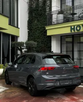 GOLF 8