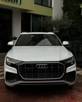 Audi Q8 S Line