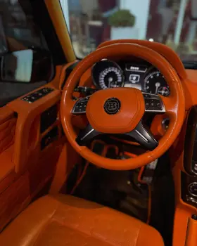 Mercedes Benz G500