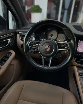 Porsche Macan S