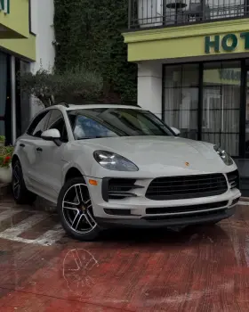 Porsche Macan S