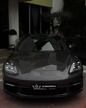 Porsche Panamera 4S