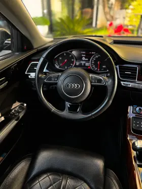 SHITET Audi A8