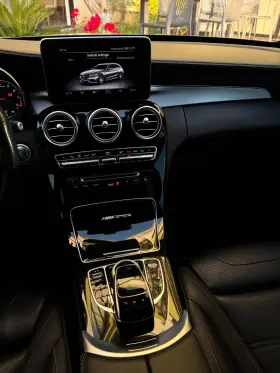 Mercedes Benz C63 AMG