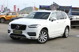 Volvo XC90 Momentum Plus 2.0 D5 AWD GEARTRONIC