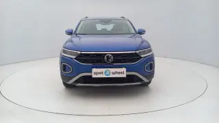 2023 Volkswagen T-Roc Life + CarPlay