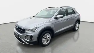 2023 Volkswagen T-Roc Life + CarPlay