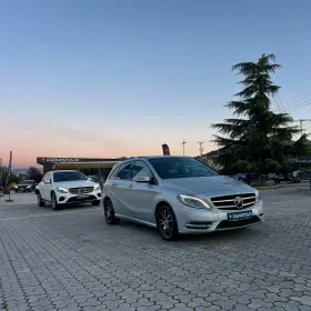 Mercedes-Benz B180d